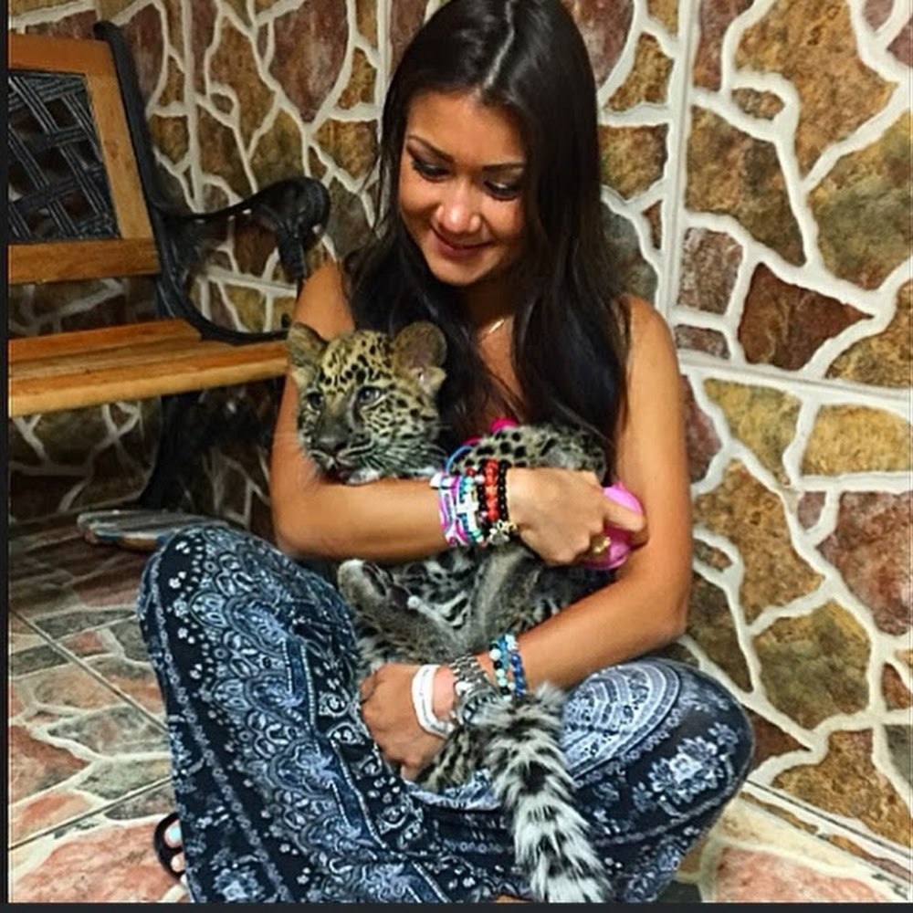 Meet your Posher, Lyndsey